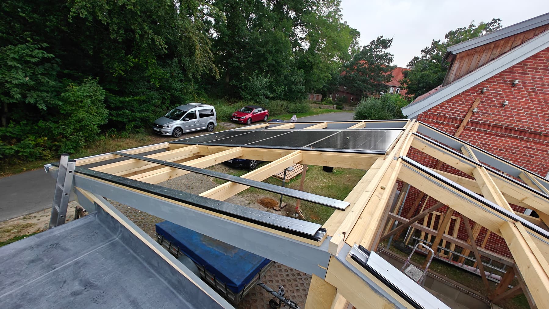 Solardachdeckung eines maßgefertigten Wunsch-Carports