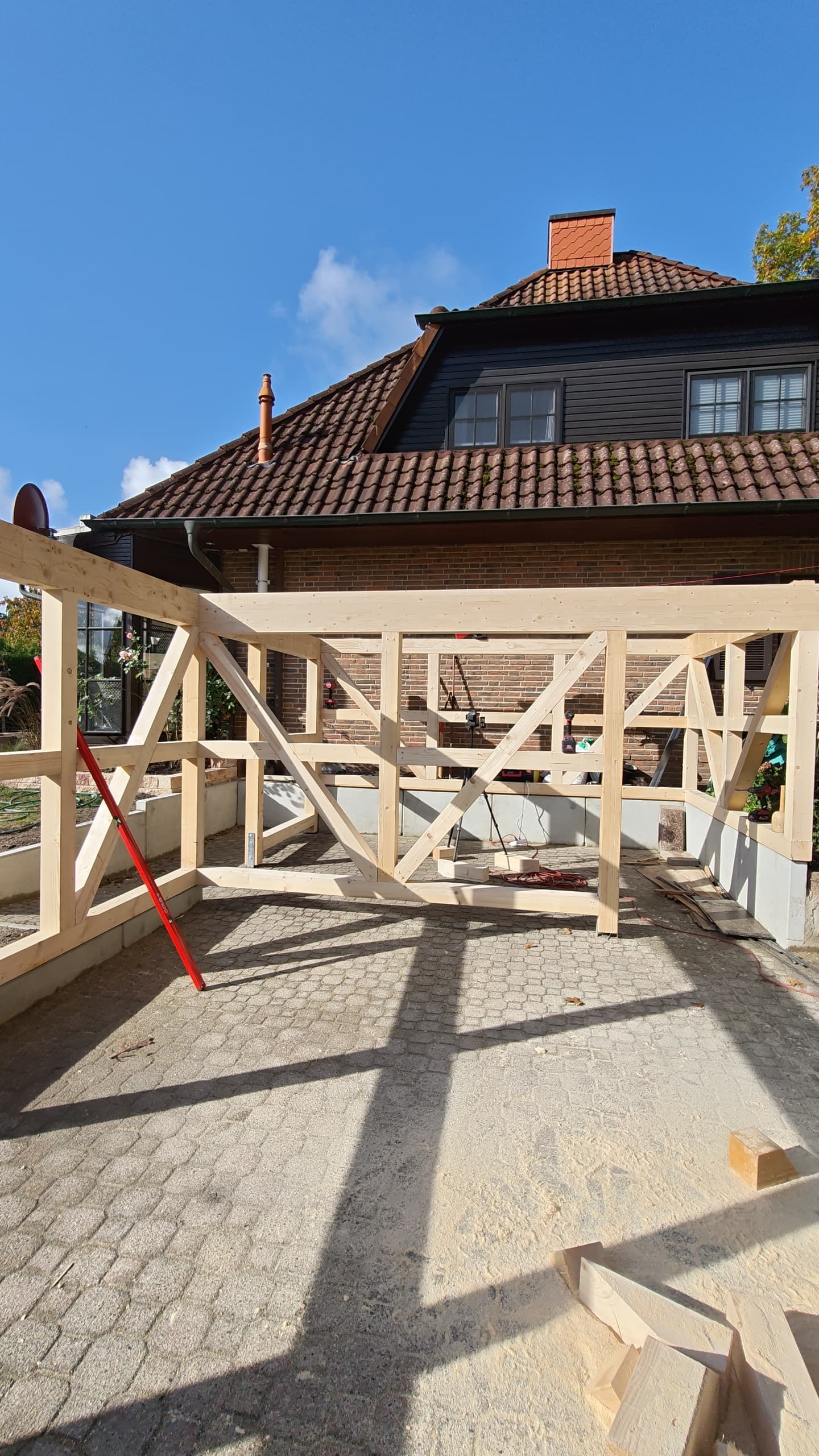 Ständerwerk einer Carport-Überdachung