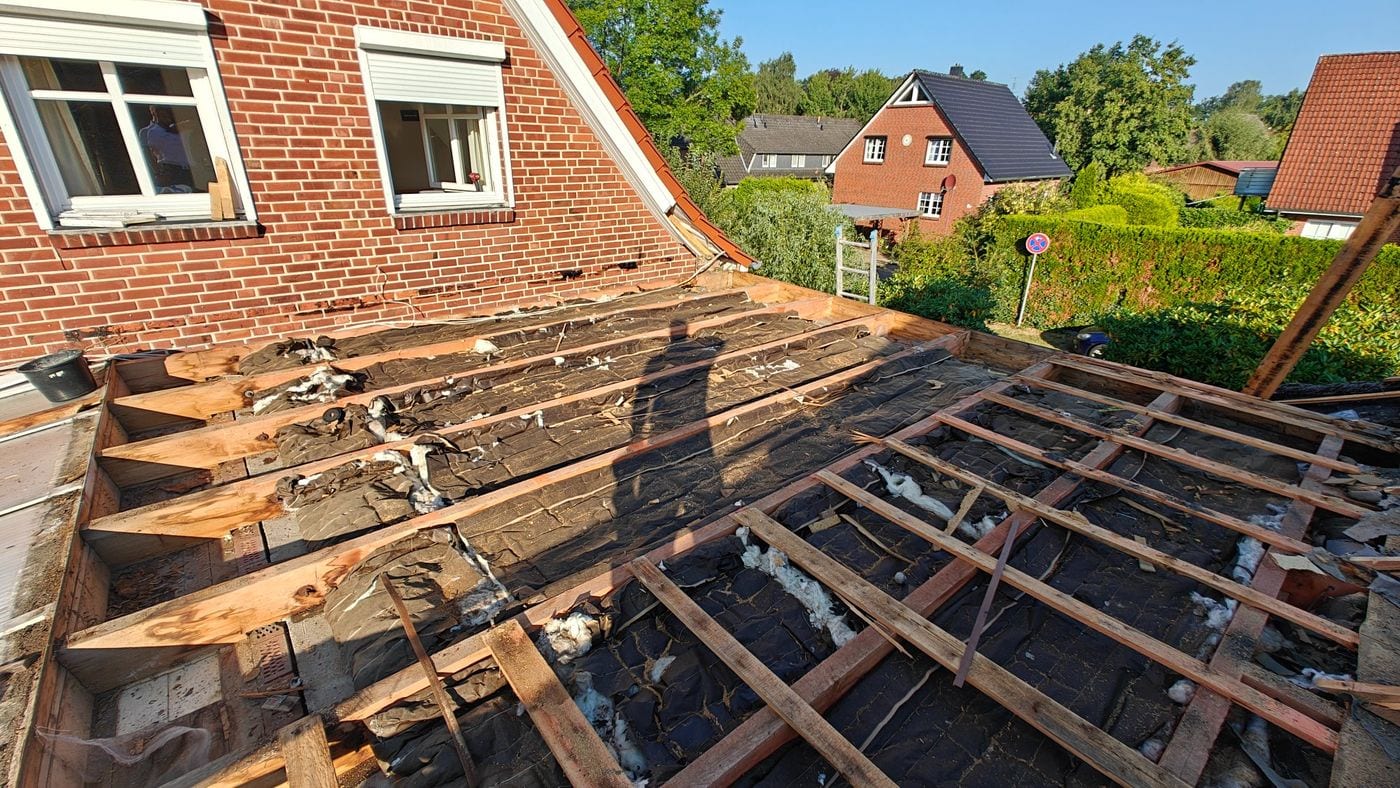 Dachsanierung im Aufbau